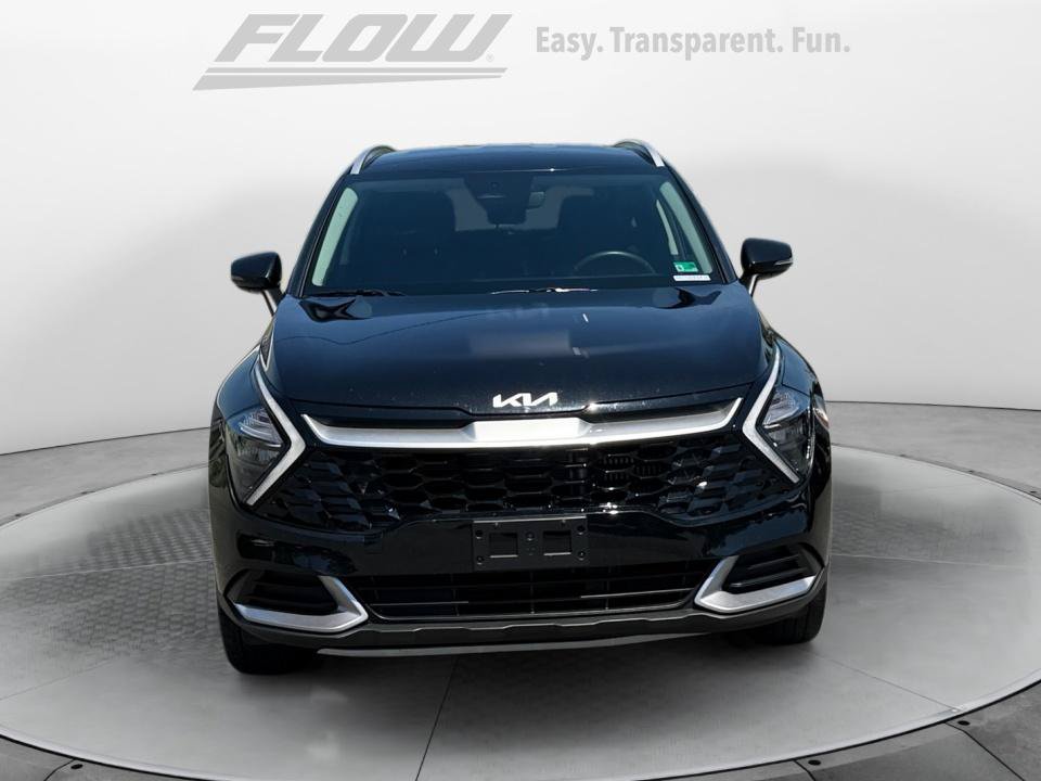 Used 2023 Kia Sportage EX AWD/4WD image 3