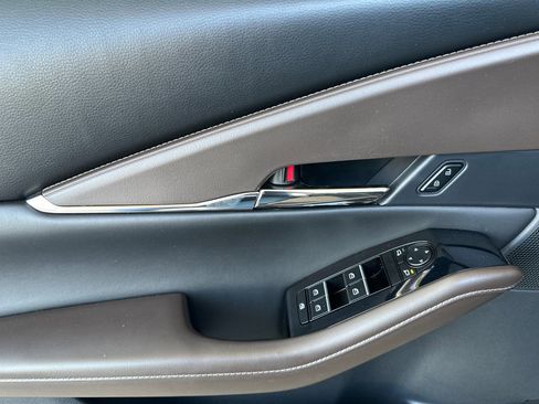 Used 2023 MAZDA CX-30 AWD 2.5 S w/ Premium Package image 11