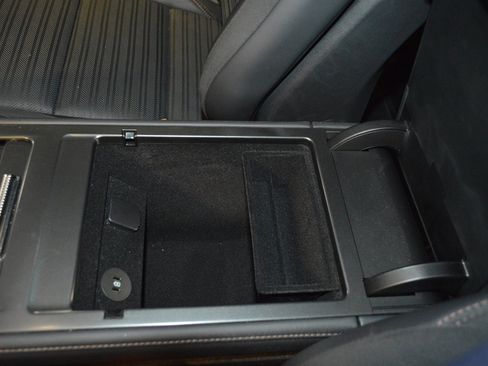 Used 2024 Lincoln Nautilus Reserve w/ Jet Appearance Package (87T) AWD/4WD image 19