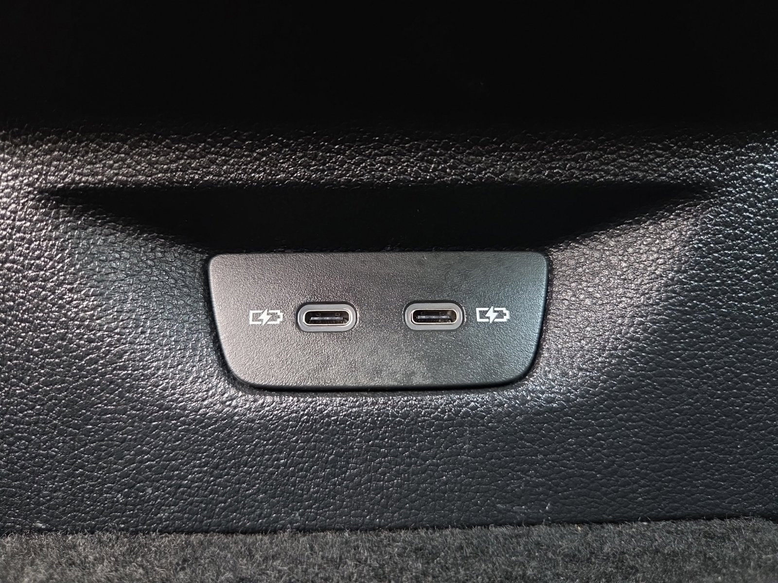 Certified 2024 Volkswagen GTI S FWD image 21
