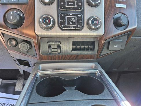 Used 2015 Ford F350 Lariat w/ Lariat Interior Package AWD/4WD image 18