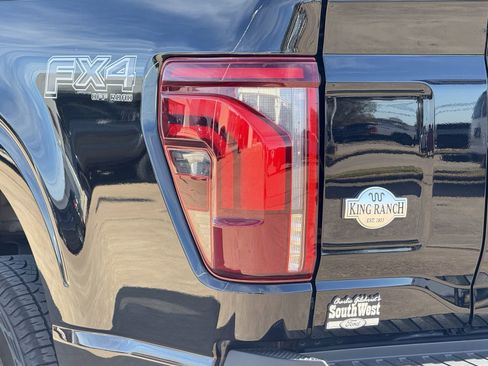 Used 2024 Ford F150 King Ranch w/ FX4 Off-Road Package image 7