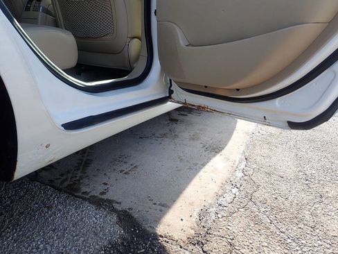 Used 2012 Buick LaCrosse Premium image 29