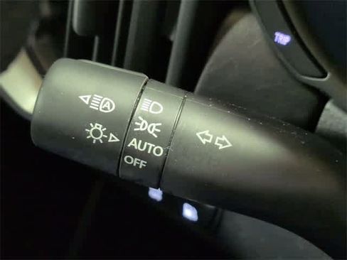 Used 2025 MAZDA CX-50 AWD 2.5 Hybrid w/ Premium Pkg image 29