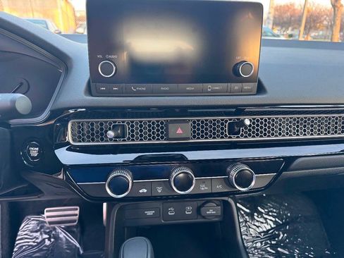 Used 2025 Honda Civic Sport image 20