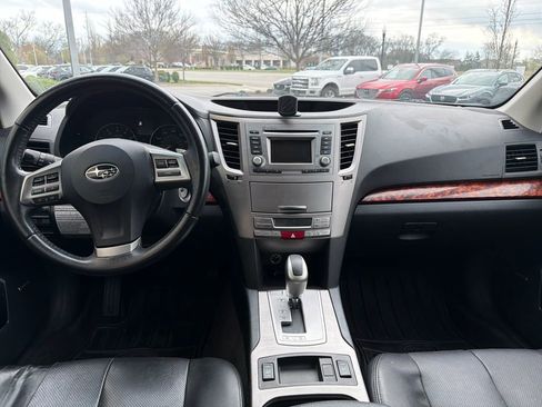 Used 2012 Subaru Outback 2.5i Limited image 22