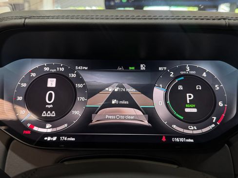 Used 2025 Land Rover Range Rover Autobiography AWD/4WD image 30