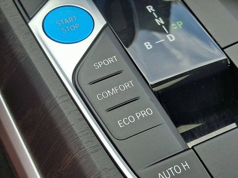 Used 2023 BMW i4 eDrive40 w/ Premium Package RWD image 26