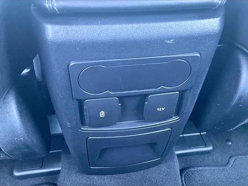 Used 2023 Ford Explorer XLT w/ Equipment Group 202A image 34