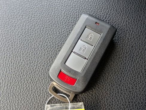 Used 2024 Mitsubishi Outlander Sport AWD image 31
