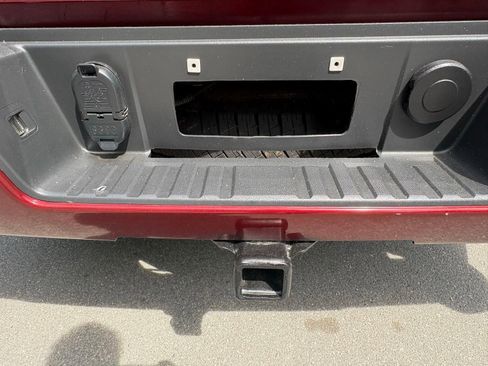 Used 2017 Chevrolet Silverado 1500 High Country image 13