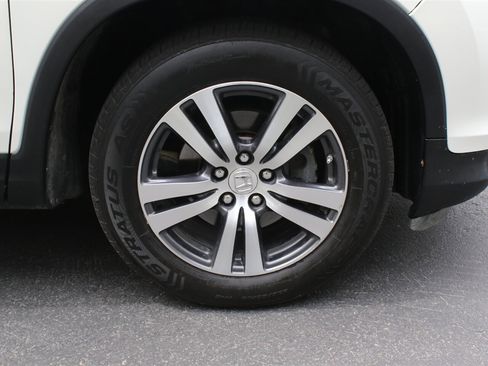 Used 2018 Honda Pilot Elite image 45