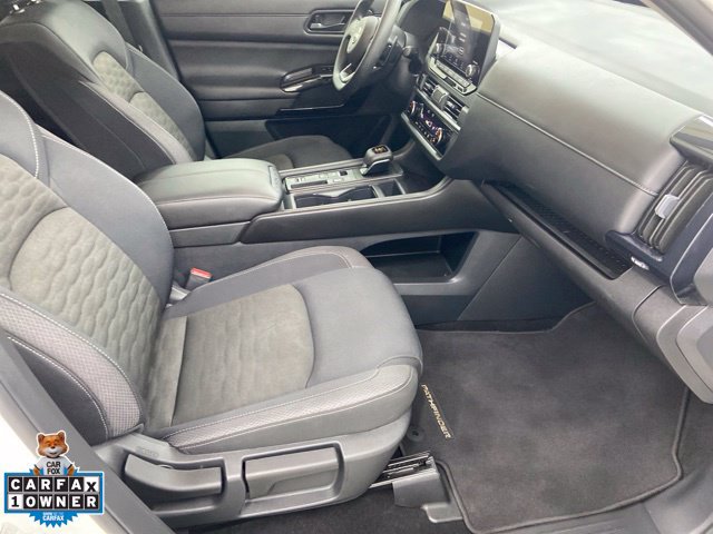 Used 2025 Nissan Pathfinder S FWD image 20