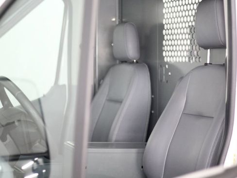 Used 2018 Ford Transit 350 148 Medium Roof RWD image 32