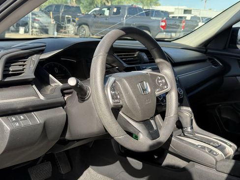 Used 2019 Honda Civic LX image 18