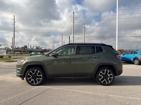Used 2019 Jeep Compass Limited image 32