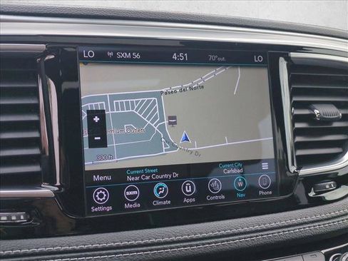 Used 2019 Chrysler Pacifica Limited w/ Advanced Safetytec Group FWD image 13