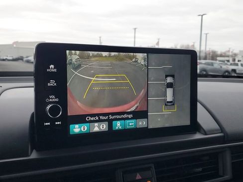 Used 2023 Honda Pilot Elite image 23