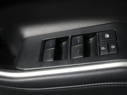 Used 2022 Toyota Highlander XSE image 20