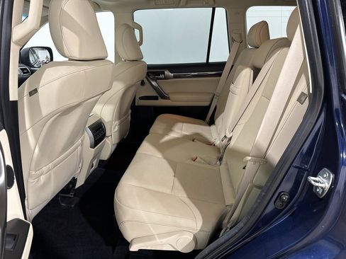 Used 2022 Lexus GX 460 Premium w/ Premium Plus Package image 21