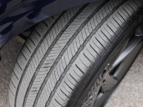 Used 2022 Genesis GV70 3.5T Sport w/ Sport Prestige Package image 26