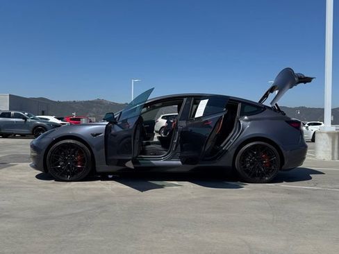 Used 2022 Tesla Model 3 Performance AWD/4WD image 27