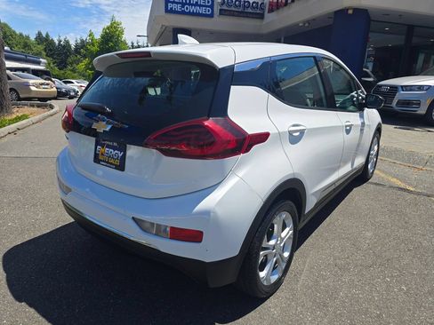 Used 2020 Chevrolet Bolt LT FWD image 7