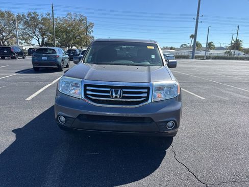 Used 2015 Honda Pilot EX image 2