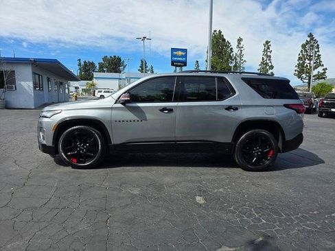 Certified 2023 Chevrolet Traverse Premier w/ Redline Edition image 4