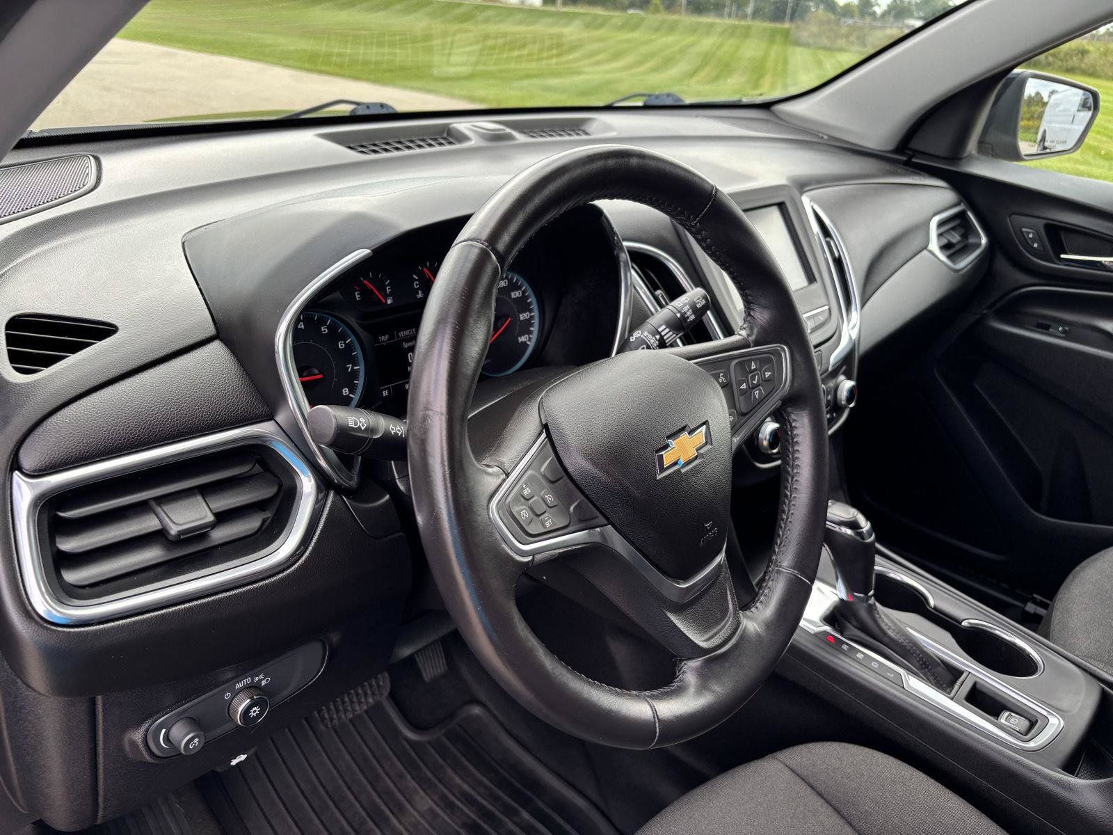Used 2018 Chevrolet Equinox LT AWD/4WD image 18