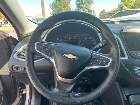 Used 2022 Chevrolet Malibu LS w/ LPO, Convenience Package 1 FWD image 16
