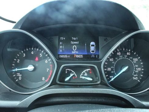 Used 2017 Ford Escape SE FWD image 24