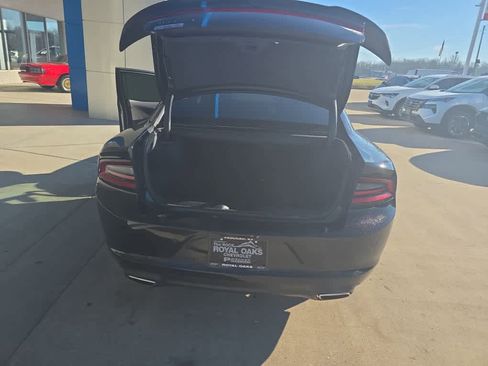 Used 2023 Dodge Charger SXT w/ Blacktop Package image 16