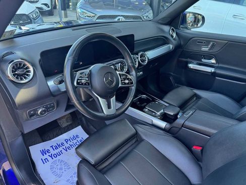 Certified 2023 Mercedes-Benz GLB 250 4MATIC image 2