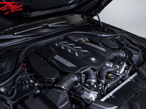Used 2021 BMW M550i xDrive w/ Executive Package AWD/4WD image 52