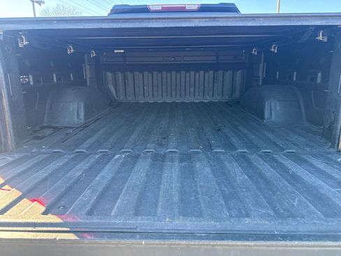 Used 2021 Chevrolet Silverado 1500 Custom image 23