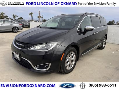 Used 2018 Chrysler Pacifica Limited