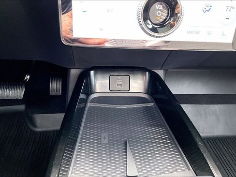 Used 2025 Ford Mustang Mach-E GT w/ Interior Protection Package image 15