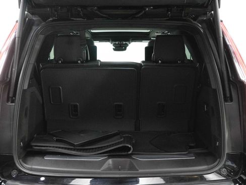 Used 2026 Cadillac Escalade Platinum Sport AWD/4WD image 18