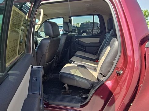 Used 2008 Ford Explorer Sport Trac Limited AWD/4WD image 31