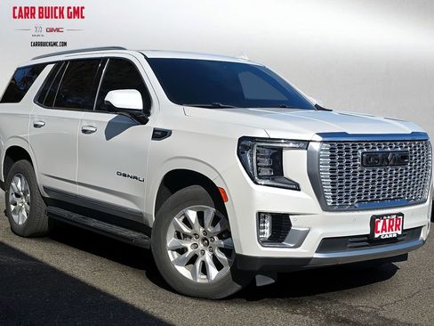 Used 2021 GMC Yukon Denali w/ Advanced Technology Package image 1
