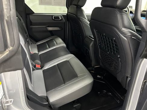 Used 2022 Ford Bronco Black Diamond AWD/4WD image 14