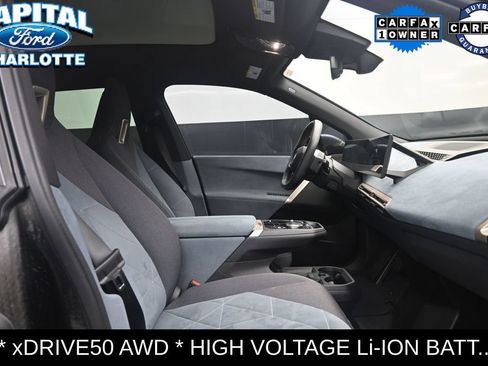 Used 2023 BMW iX xDrive50 w/ Sport Package AWD/4WD image 12