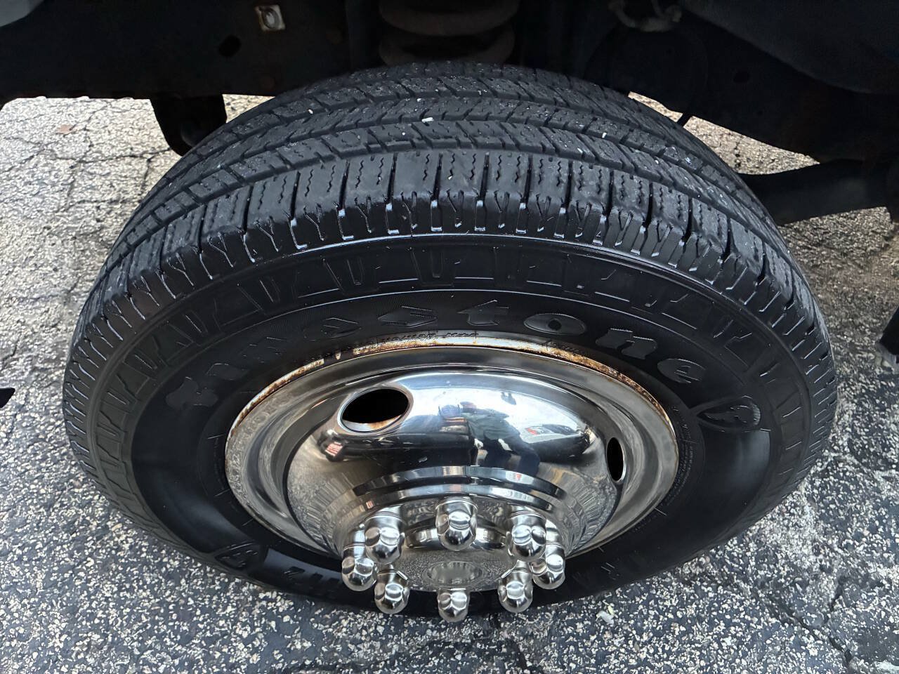 Used 2013 Ford E-350 and Econoline 350 Super Duty w/ Payload Pkg RWD image 24