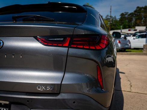 Used 2023 INFINITI QX55 Essential w/ Accent Package image 17