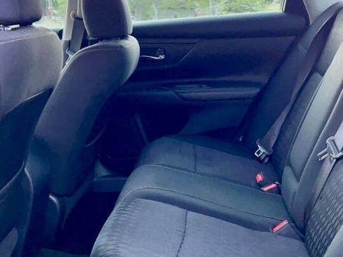 Used 2017 Nissan Altima 2.5 S w/ Power Driver Seat Package FWD image 14