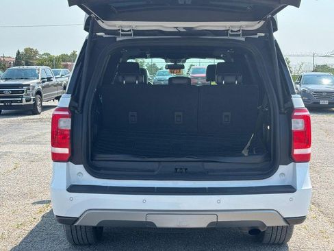 Used 2021 Ford Expedition XLT AWD/4WD image 11