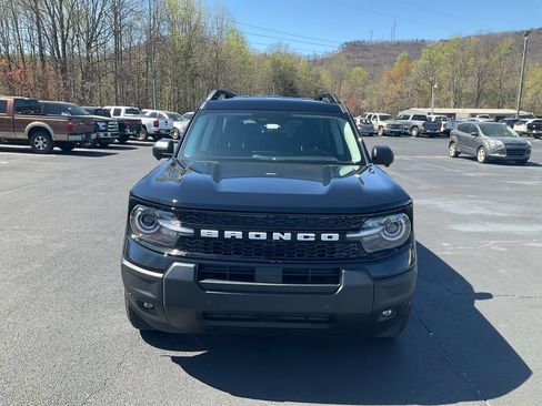New 2026 Ford Bronco Sport Outer Banks w/ Outer Banks Tech Package+ AWD/4WD image 2