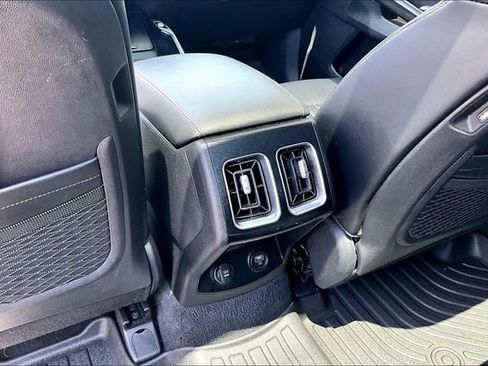 Used 2023 Kia Sorento S w/ Panoramic Sunroof Package FWD image 33