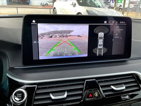 Used 2023 BMW 530e w/ Executive Package image 25